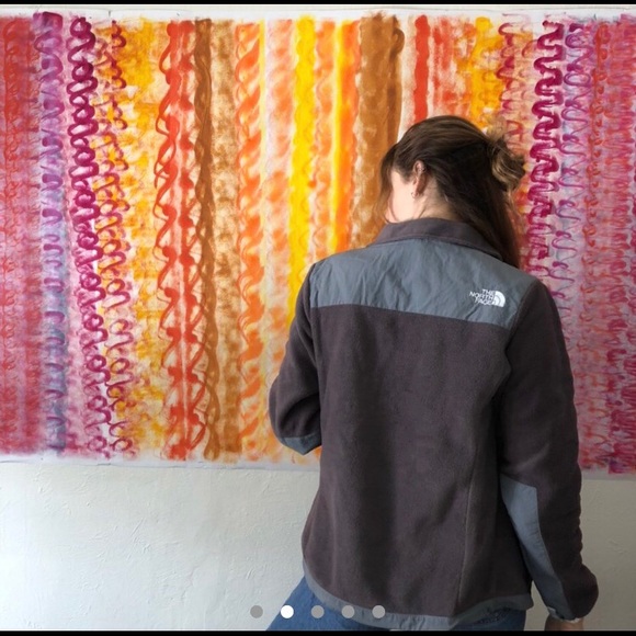 The North Face “Denali” style jacket in a mauve/purple fleece with gray accents. - Picture 3 of 5